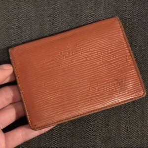 Auth Louis Vuitton Brown Epi Leather Bifold Wallet